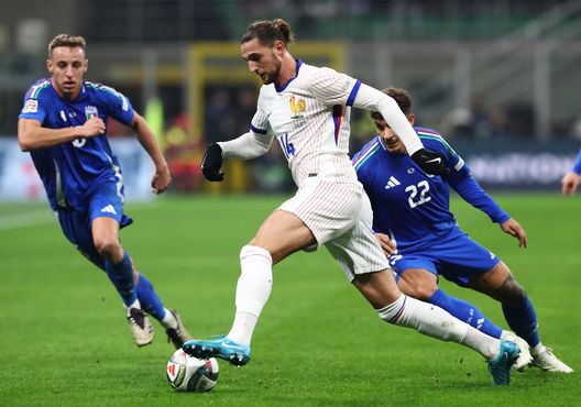 Adrien Rabiot (Francia), a segno con una doppietta contro l'Italia in Nations League (Photo by Marco Luzzani/Getty Images) Adrien Rabiot (Francia), a segno con una doppietta contro l'Italia in Nations League