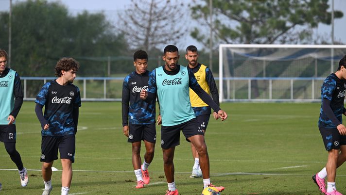Allenamento a Castel Volturno senza i nazionali