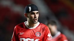 Charlton, Coady sviene in campo dopo una pallonata. Il club rassicura: “Sta bene”