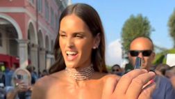 VIDEO / Lady Trapp incanta il Festival di Venezia, bagno di folla per Izabel: “Grazie Italia!”