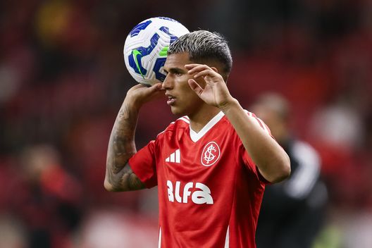 Love story clandestine e risse: la turbolenta estate dello spogliatoio dell’Internacional- immagine 3