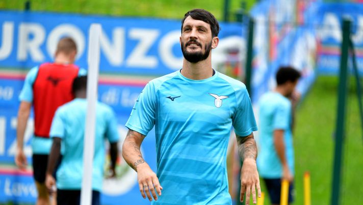 Luis Alberto, caso rientrato. Gazzetta: “Rinnovo blindato e presto l’annuncio” - immagine 1