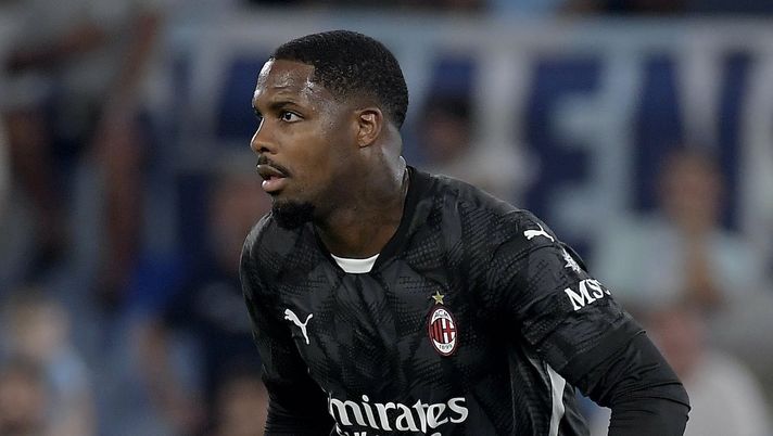 Mike Maignan AC Milan Lazio-Milan 2-2 Serie A 2024-2025