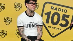 Sanremo, Tony Effe bocciato. CorSera, pagella super negativa: “Come se l’Inter…”