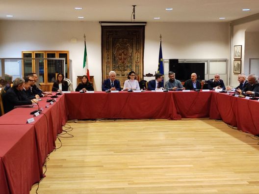 FOTO VN – Incontro Fiorentina-Empoli per lo stadio in corso, dibattito serrato FOTO VN – Incontro Fiorentina-Empoli per lo stadio in corso, dibattito serrato - immagine 1