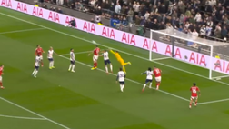 Vicario, brutta uscita a vuoto e il suo Tottenham perde ancora | VIDEO