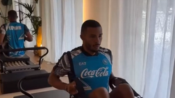 Juan Jesus non si ferma mai, allenamento in vacanza con la maglia del Napoli