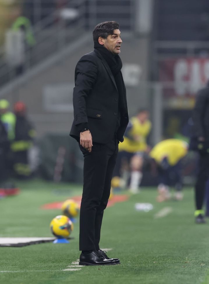 Paulo Fonseca durante Milan-Genoa di domenica 15 dicembre 2024 (Foto di Claudio Villa/AC Milan via Getty Images)  Milan-Pareggi