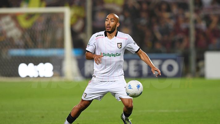 SALERNO, ITALY - MAY 18: Haitam Aleesami of US Citta di Palermo in action during the Serie B match between US Salernitana and US Citta di Palermo at on May 18, 2018 in Salerno, Italy. (Photo by Francesco Pecoraro/Getty Images) Ex Palermo, Aleesami: “Seguo ancora i rosanero. Possono vincere i playoff” - immagine 1