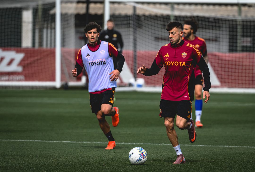Verso Inter-Roma: l’allenamento dei giallorossi, c’è Soulé – FOTO GALLERY - immagine 18