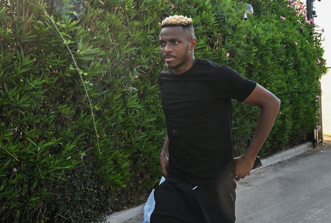 GALLERY Primo giorno di scuola a Castel Volturno: ritorni e volti nuovi - immagine 10