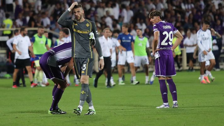 GERMOGLI PH: 21 SETTEMBRE 2025 FIRENZE STADIO ARTEMIO FRANCHI SERIE A FIORENTINA VS COMO NELLA FOTO SCONFITTA FIORENTINA Nazione: “Serve la vera Fiorentina, quello per cui il club ha speso milioni” - immagine 1
