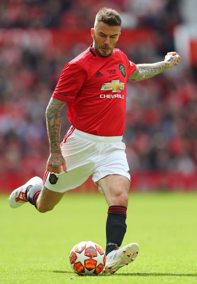 MANCHESTER, ENGLAND - MAY 26: David Beckham durante la partita delle Leggende con la maglia dello United. (Photo by Matthew Lewis/Getty Images) Manchester United, Beckham contro Garnacho: “Devi rispettare lo stemma che porti”- immagine 2