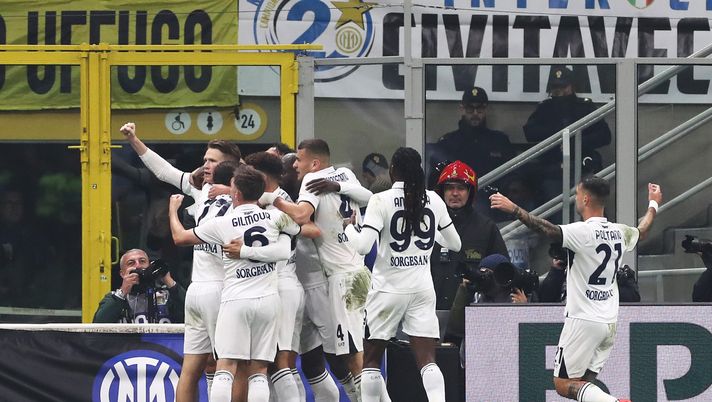 Cinquanta giorni in fuga: le sette giornate di Napoli per chiudere l’anno in vetta - immagine 1