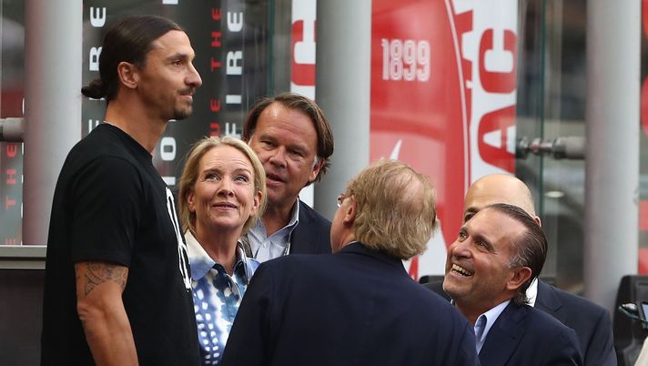 Zlatan Ibrahimovic e il proprietario del Milan Gerry Cardinale (getty images)