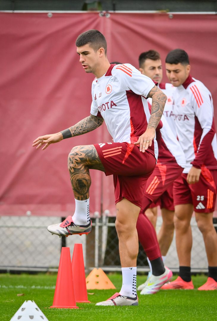Trigoria, l’allenamento del mercoledì mattina – FOTO GALLERY - immagine 24