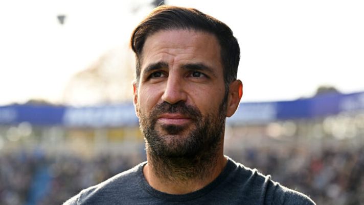 PARMA, ITALY - OCTOBER 25: Cesc Fabregas, Head Coach of Como 1907, looks on prior to the Serie A match between Parma Calcio 1913 and Como 1907 at Stadio Ennio Tardini on October 25, 2025 in Parma, Italy. (Photo by Alessandro Sabattini/Getty Images) Fabregas: “Quando rientra Diao: per me non deve andare in Coppa d’Africa! Morata, Kempf, Da Cunha…” - immagine 1