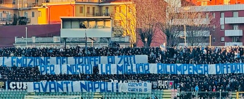 Cremonese-Napoli, gli Ultras delle Curve hanno esposto uno striscione LA FOTO- immagine 2