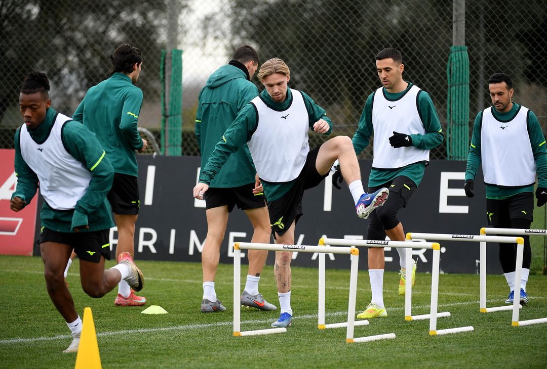 Lazio, tutte le immagini dell’allenamento a Formello – GALLERY - immagine 70