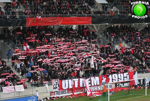 La tifoseria del Reims Clamoroso in Francia: Lione retrocesso in Ligue 2 dalla DNCG- immagine 3