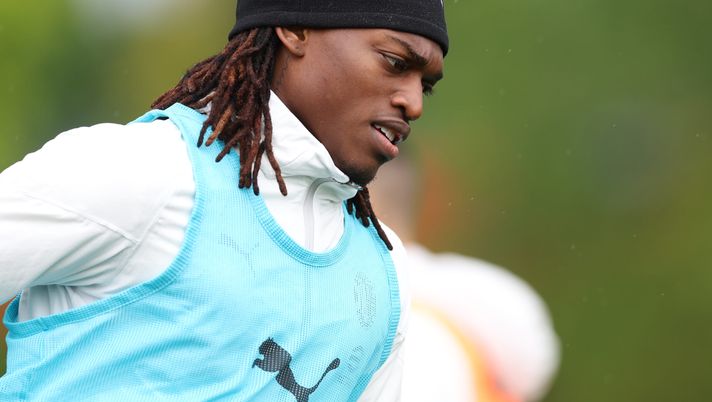 Leao: “Essere padre è un mix di emozioni. La musica esprime quello che ho passato” - immagine 1