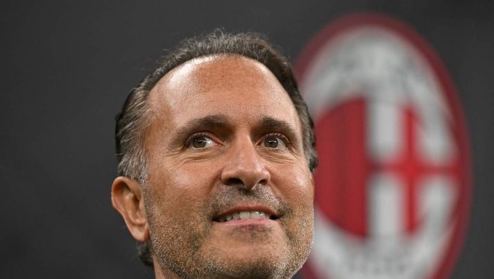 Cardinale a 'Casa Milan': visita ai dipendenti e pranzo nel ristorante della sede