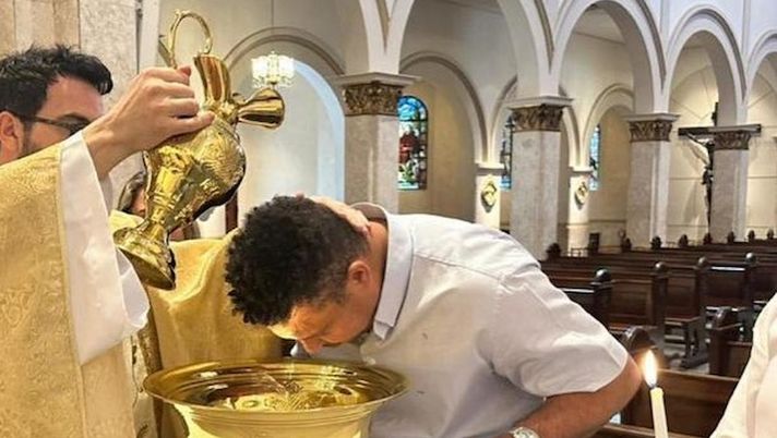 Ronaldo il Fenomeno: “Battezzato a 46 anni. Mi sento rigenerato” - immagine 1