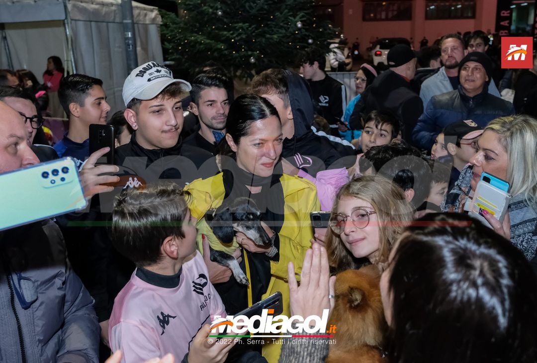 FOTO Palermo: Accardi, Saric e Gomes accendono l’albero al ‘Barbera’ (Gallery) - immagine 70