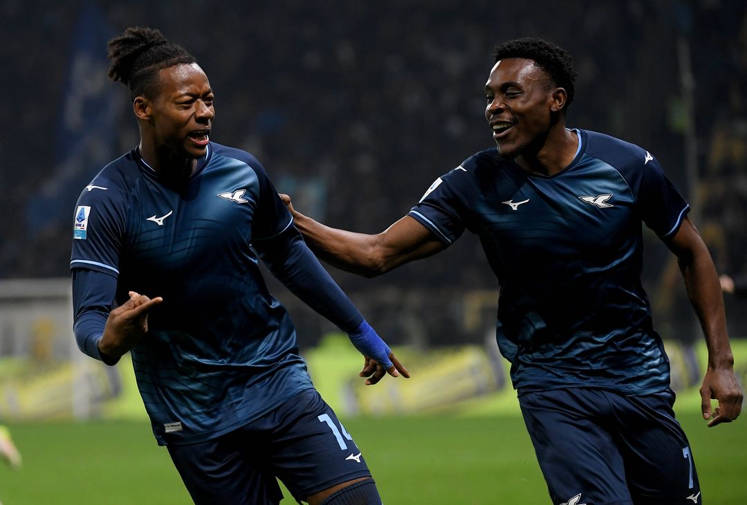 Noslin e Dele-Bashiru