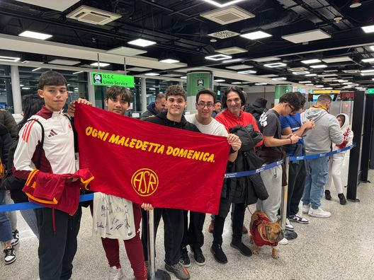 Ranieri LIVE: bagno di folla a Fiumicino. Più di 100 tifosi presenti – VIDEO- immagine 3