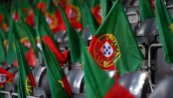 Incredibile in Portogallo: segna un gol, sostituisce il portiere espulso e para un rigore al 107