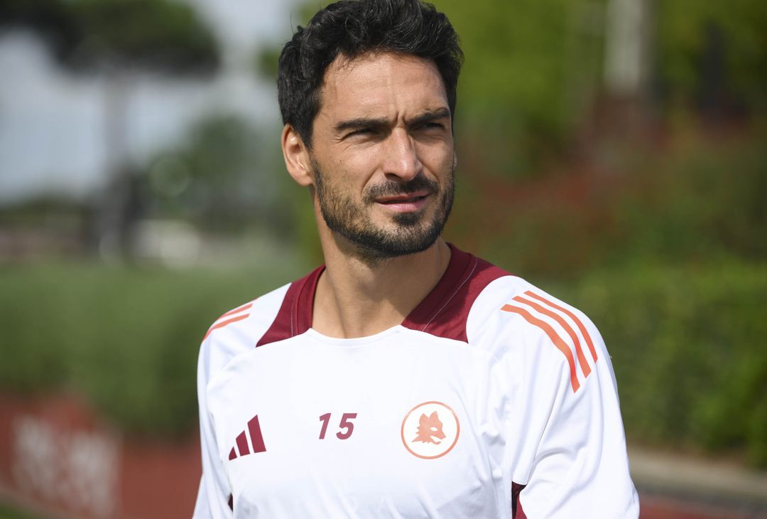 Roma, l’allenamento di oggi in vista dell’Athletic Bilbao – FOTO GALLERY - immagine 18