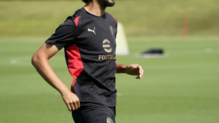 Yacine Adli (centrocampista del Milan) | News Calciomercato (Getty Images) Calciomercato, Schira: 'Milan al lavoro per vendere Adli'. Ecco dove