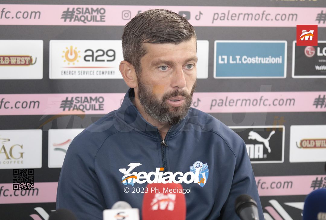 FOTO Palermo-Pinzolo 1-1, la gallery delle conferenze dei tecnici Corini e Donati - immagine 4