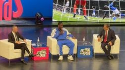 Balotelli: “Giocare all’Inter un regalo, Triplete un sogno. Maglia a terra? Non ero abituato a…”