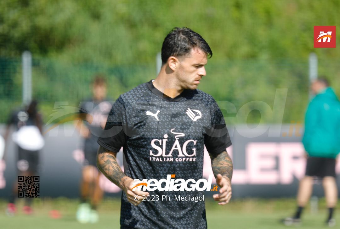 FOTO Ritiro Palermo, day 5 a Ronzone: sorrisi e tattica, presente Bigon (Gallery) - immagine 33