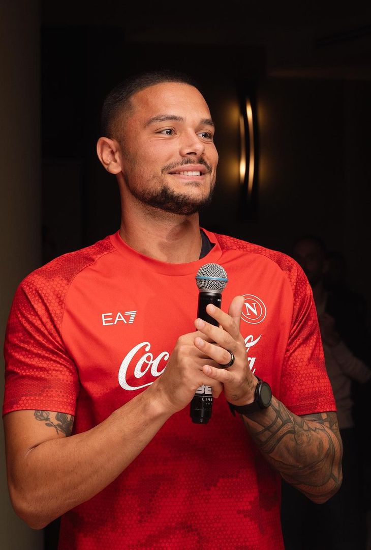 Quanta allegria nel ritiro azzurro per il compleanno del mister