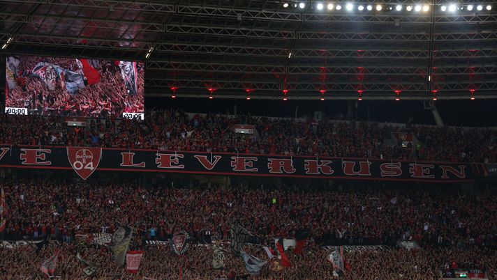 Bayer Leverkusen, offerti tatuaggi gratuiti ai tifosi per commemorare la stagione - immagine 1