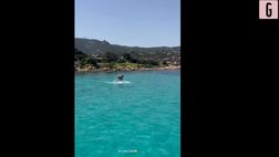 VIDEO / Lady Hernandez e il surf elettrico: ecco come se la cava