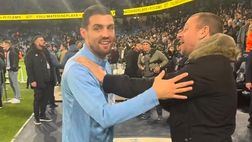 VIDEO / Derby di Manchester, c’è anche Antonio Cassano: l’abbraccio con un ex Inter