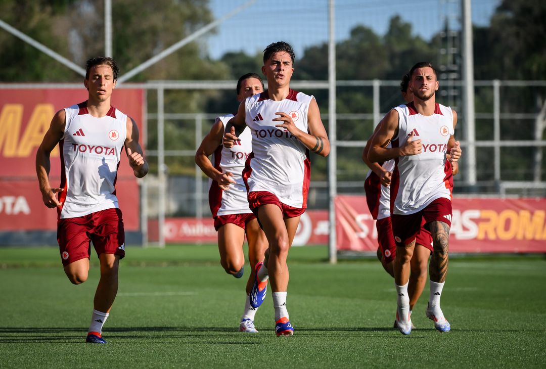 Roma, terzo giorno di allenamenti a Trigoria – FOTO GALLERY - immagine 7