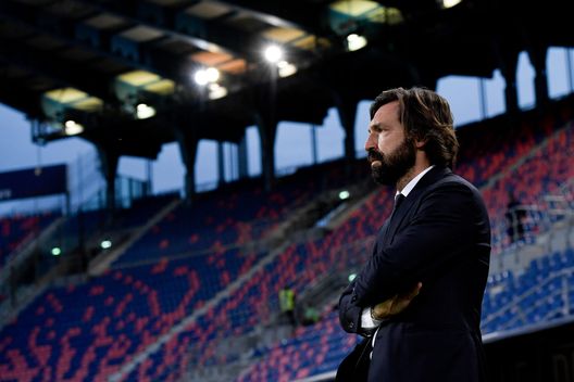 Andrea Pirlo in panchina durante il match contro il Bologna, nel corso della stagione 20/21. (Foto di Daniele Badolato - Juventus FC/Juventus FC via Getty Images) Pirlo sbarca negli Emirati Arabi Uniti: è il nuovo allenatore del Dubai United- immagine 2