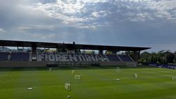 Termina l’allenamento: clima sereno al Viola Park, tra sorrisi e… Frey