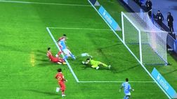 Napoli-Lecce 1-1, Hojlund spinge in porta un cioccolatino di Politano! – VIDEO