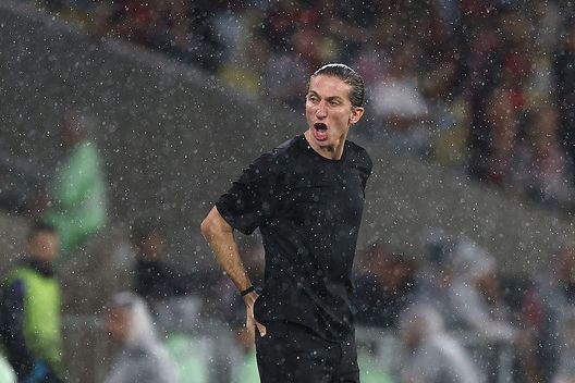 Rio de Janeiro, Brasile - 26 febbraio 2026: Filipe Luis, allenatore del Flamengo, durante la finale di CONMEBOL Recopa contro il Lanús. (Foto di Wagner Meier/Getty Images) Clamoroso Flamengo: Filipe Luis esonerato dopo una vittoria per 8 a 0 e l’accesso in finale- immagine 2