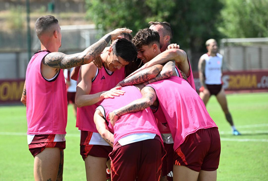 Roma, ripresa in vista dell’Empoli: presente Dybala – FOTO GALLERY - immagine 4
